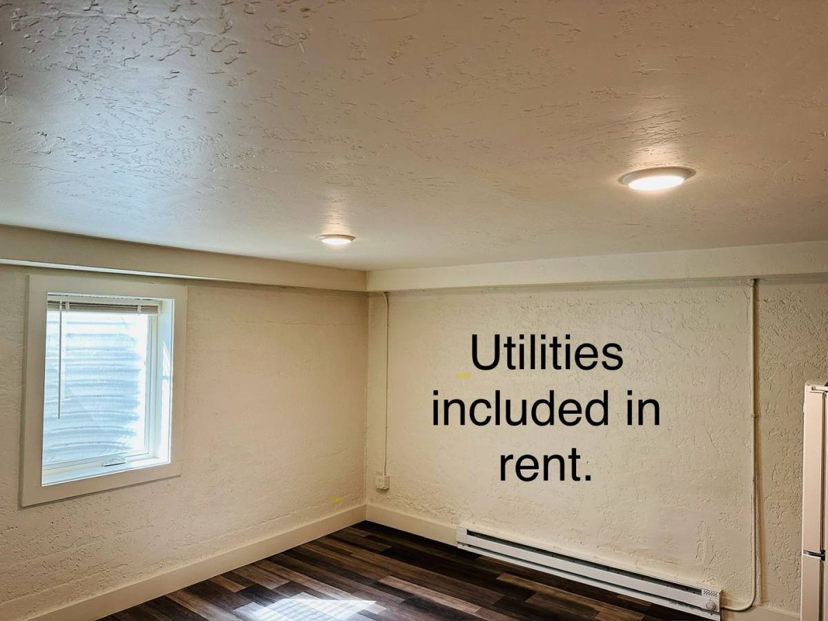 Apartment for rent at 207 N 34th St, Billings, MT 59101