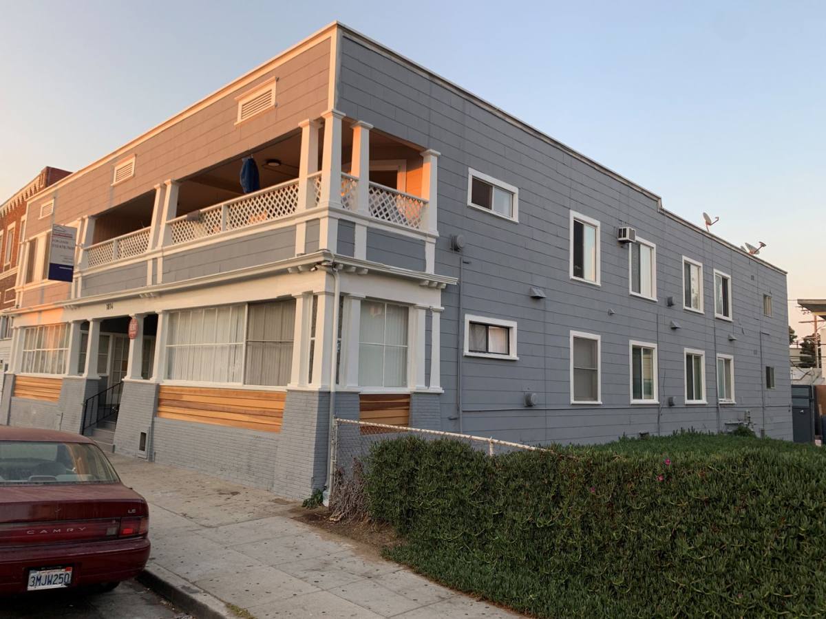Apartment for rent at 1814 Pacific Ave, Venice, CA 90291