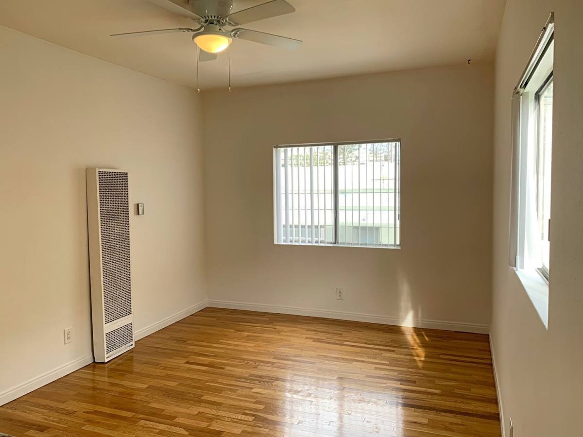 Apartment for rent at 1814 Pacific Ave, Venice, CA 90291