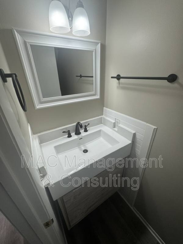 Apartment for rent at 1321 Autumn Ave #3, Cookeville, TN 38501