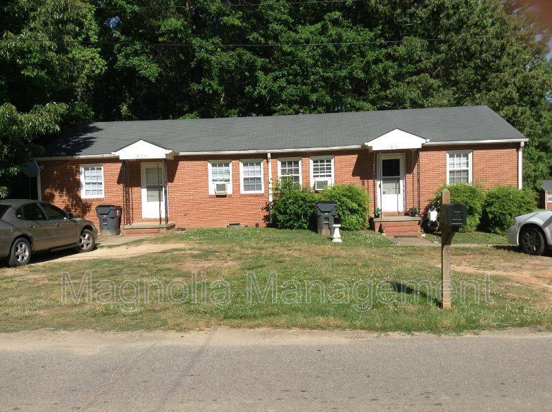 House for rent at 831 High St, Henderson, NC 27536