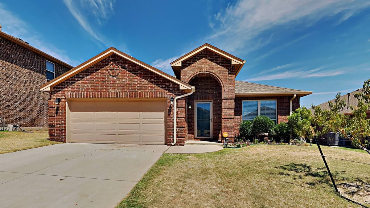 House for rent at 11305 NW 94th St, Yukon, OK 73099