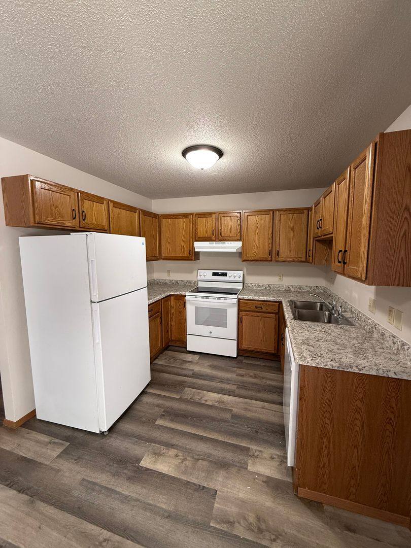 Apartment for rent at 5734 Gables Dr, Eau Claire, WI 54703