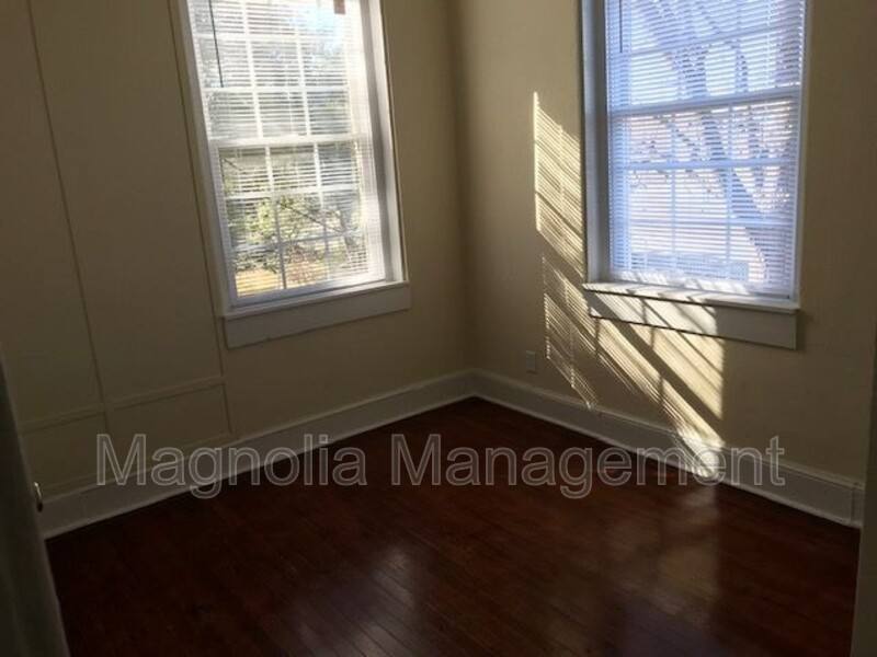 Apartment for rent at 514 N Beckford Dr #B, Henderson, NC 27536