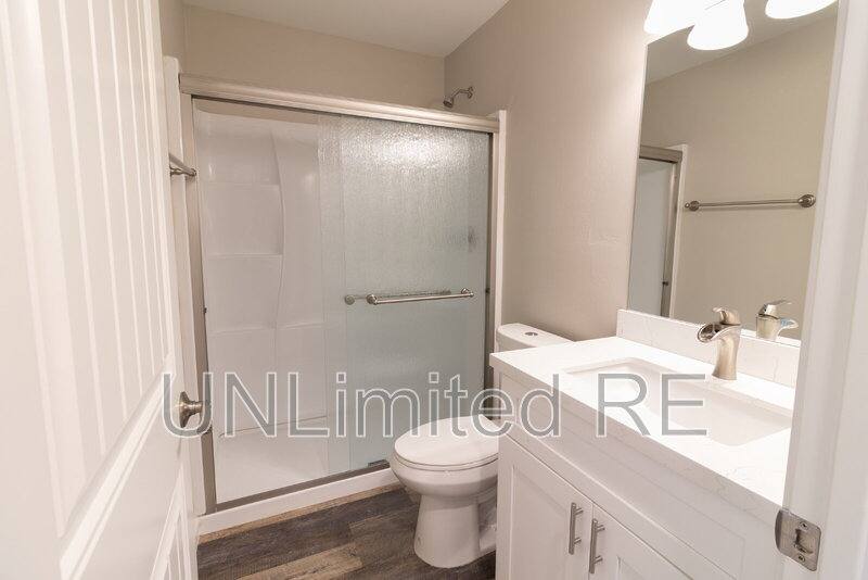 House for rent at 216 E Zuni Dr, Flagstaff, AZ 86005