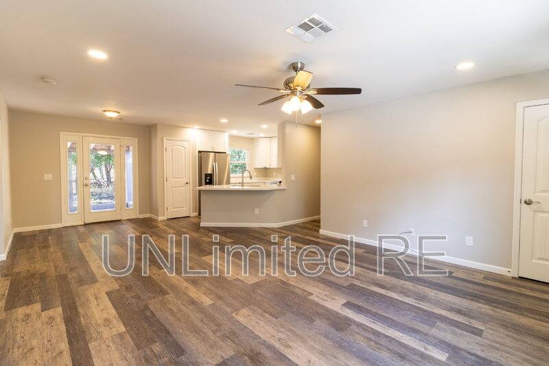 House for rent at 216 E Zuni Dr, Flagstaff, AZ 86005