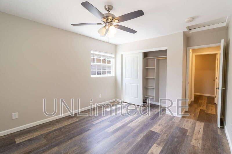 House for rent at 216 E Zuni Dr, Flagstaff, AZ 86005