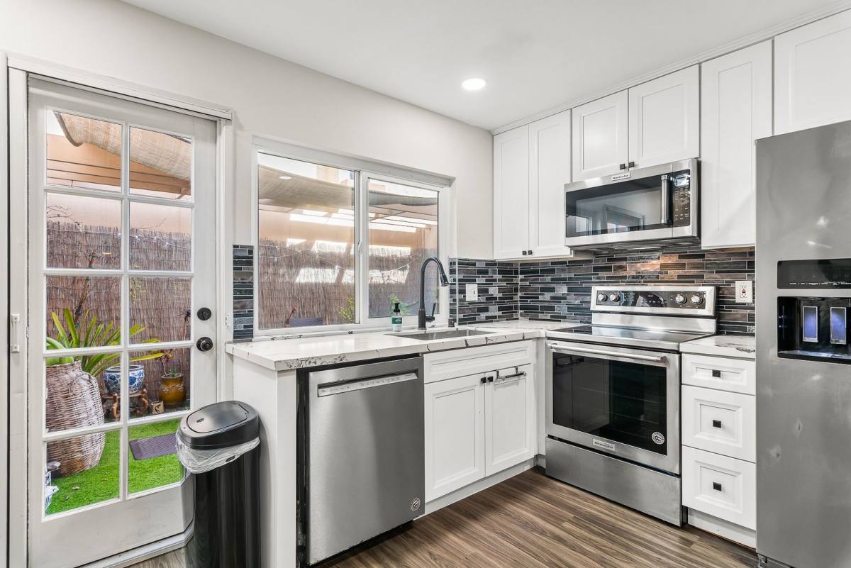 House for rent at 8322 Via Sonoma #74, La Jolla, CA 92037