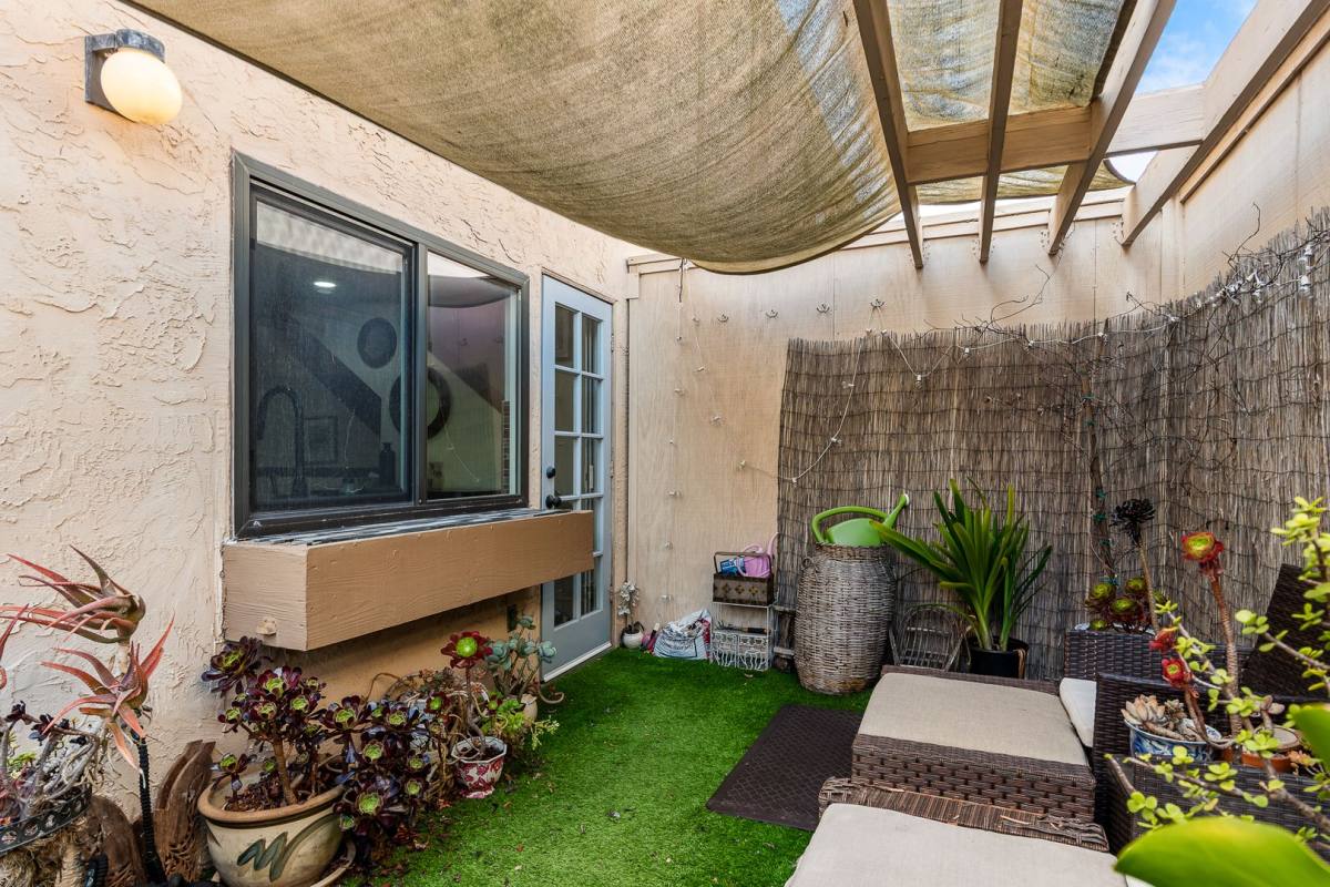 House for rent at 8322 Via Sonoma #74, La Jolla, CA 92037