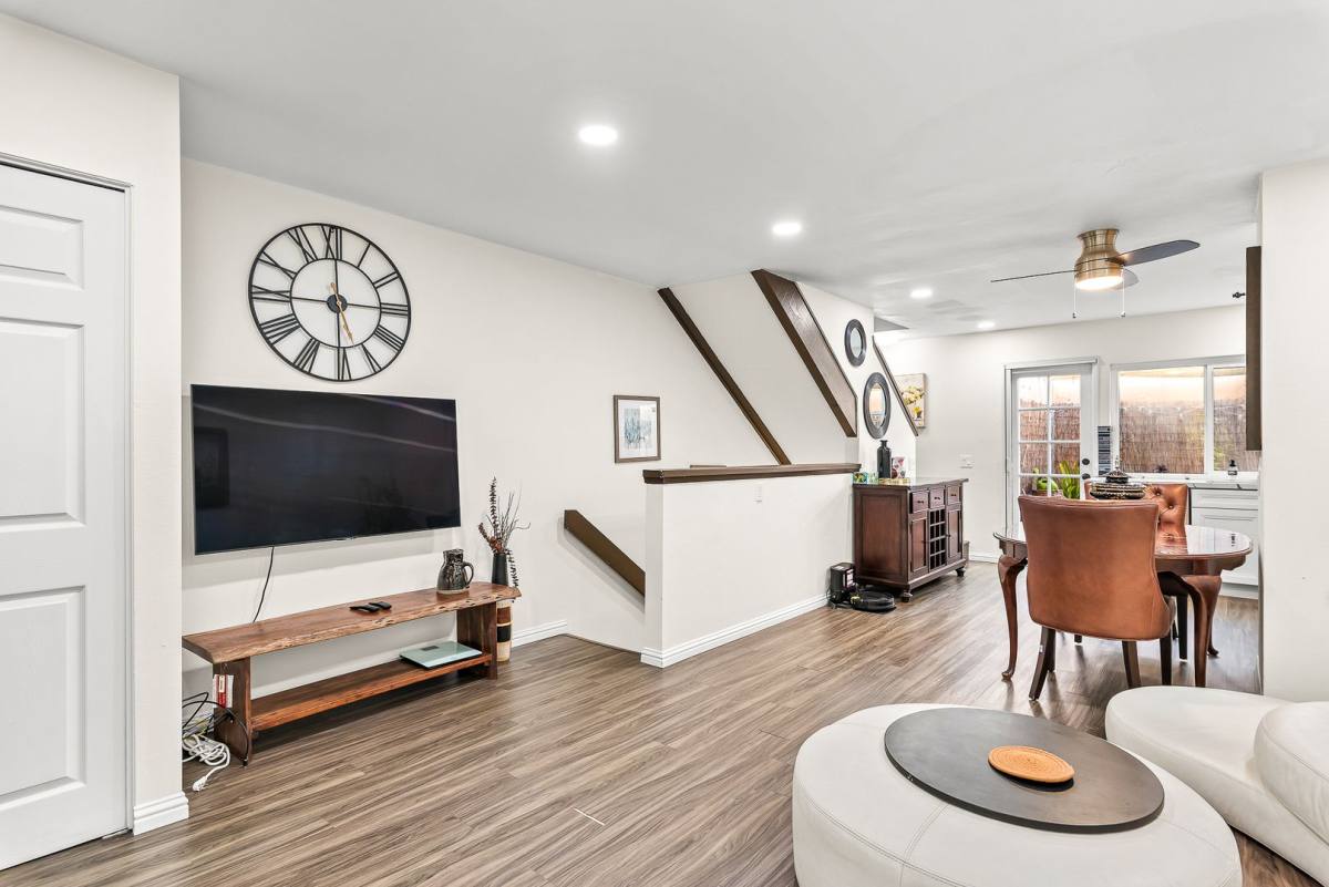 House for rent at 8322 Via Sonoma #74, La Jolla, CA 92037