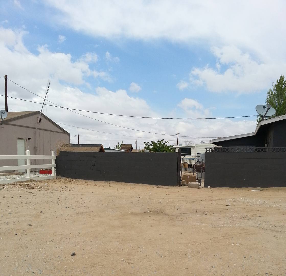 Apartment for rent at 11200 Auburn Ave, Adelanto, CA 92301
