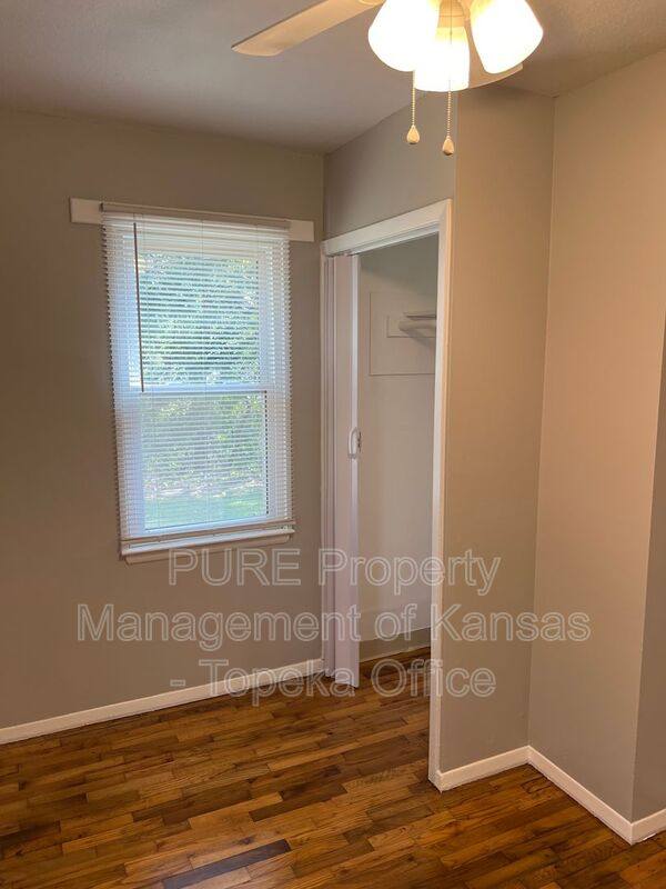 House for rent at 1926 SE Michigan Ave, Topeka, KS 66607