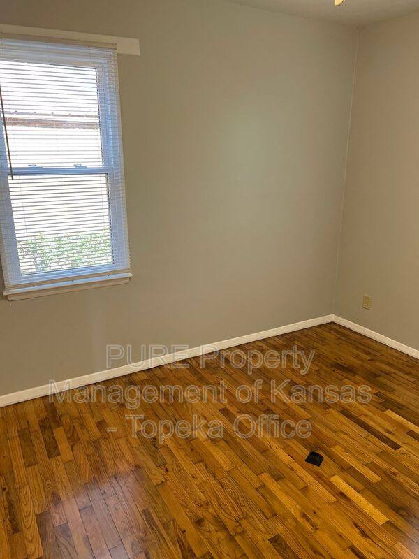 House for rent at 1926 SE Michigan Ave, Topeka, KS 66607