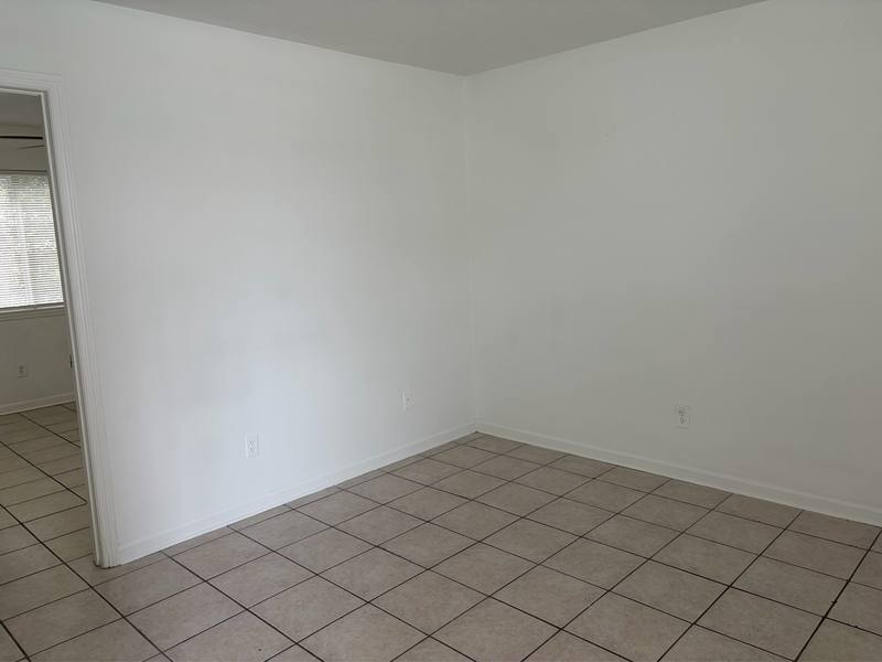 Apartment for rent at 207 Lovelace Dr #5, Tallahassee, FL 32304