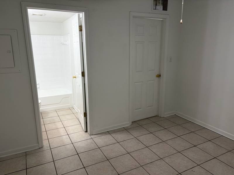 Apartment for rent at 207 Lovelace Dr #5, Tallahassee, FL 32304