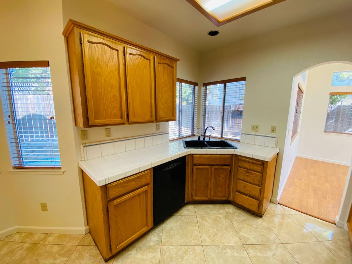 House for rent at 8868 Chadbury Place, Elk Grove, CA 95758