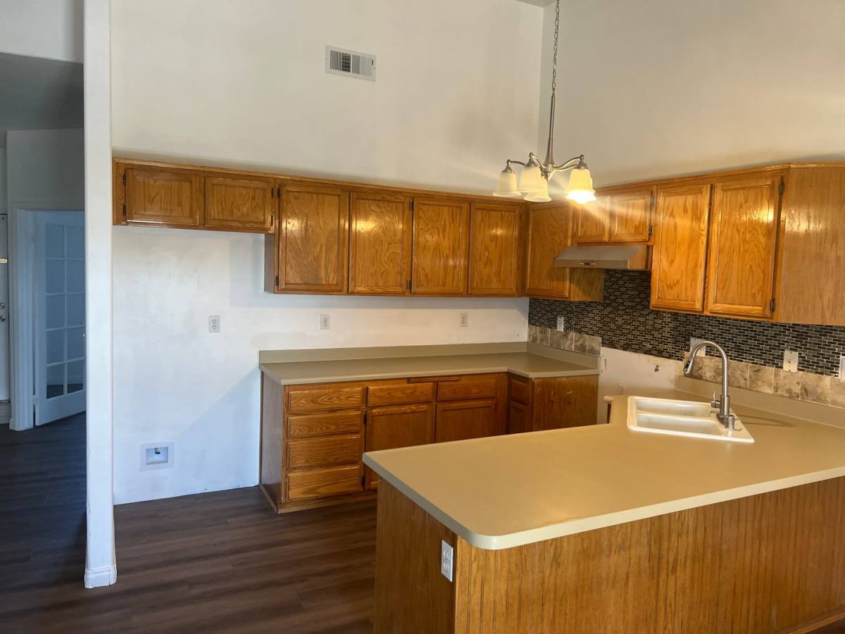 House for rent at 608 Isla Bonita St, Bakersfield, CA 93307