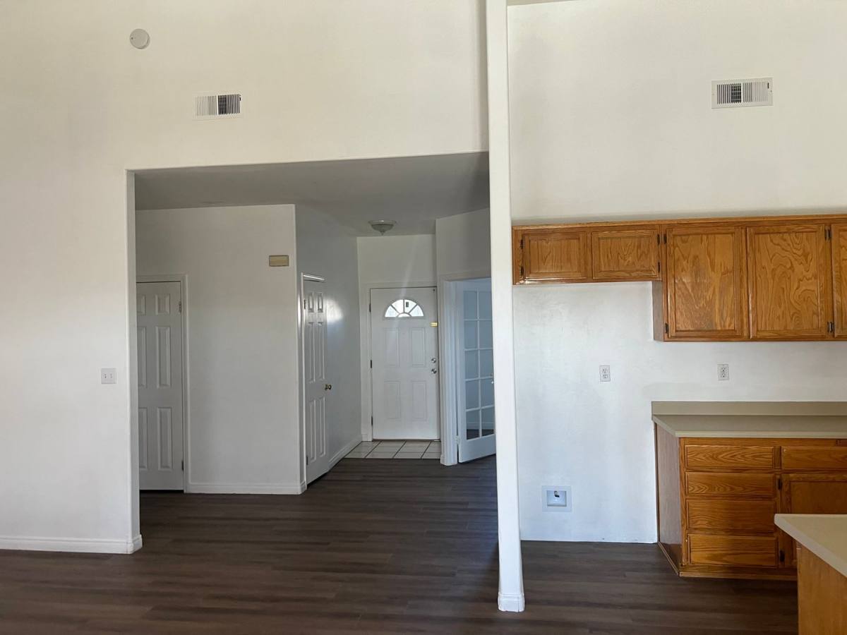 House for rent at 608 Isla Bonita St, Bakersfield, CA 93307