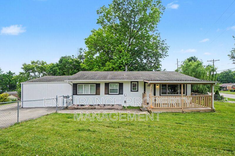 House for rent at 9500 Ridgemoor Ave, Cincinnati, OH 45231