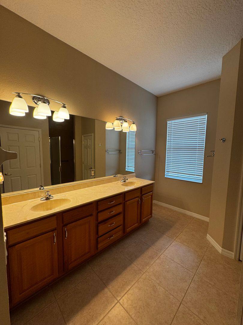 House for rent at 8821 SW 82nd Court Rd, Ocala, FL 34481