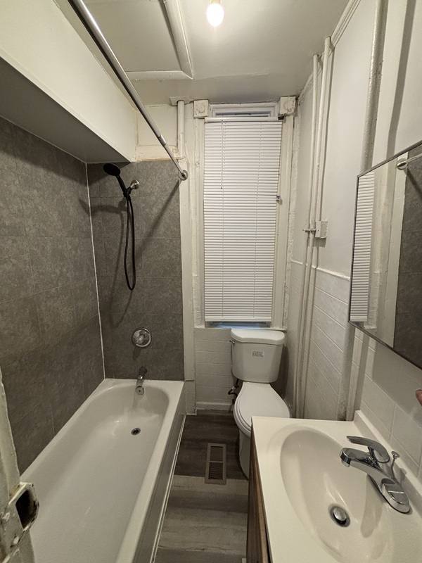 Apartment for rent at 292X Parkwood Ave #1, Baltimore, MD 21217
