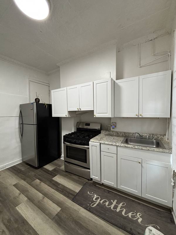 Apartment for rent at 292X Parkwood Ave #1, Baltimore, MD 21217