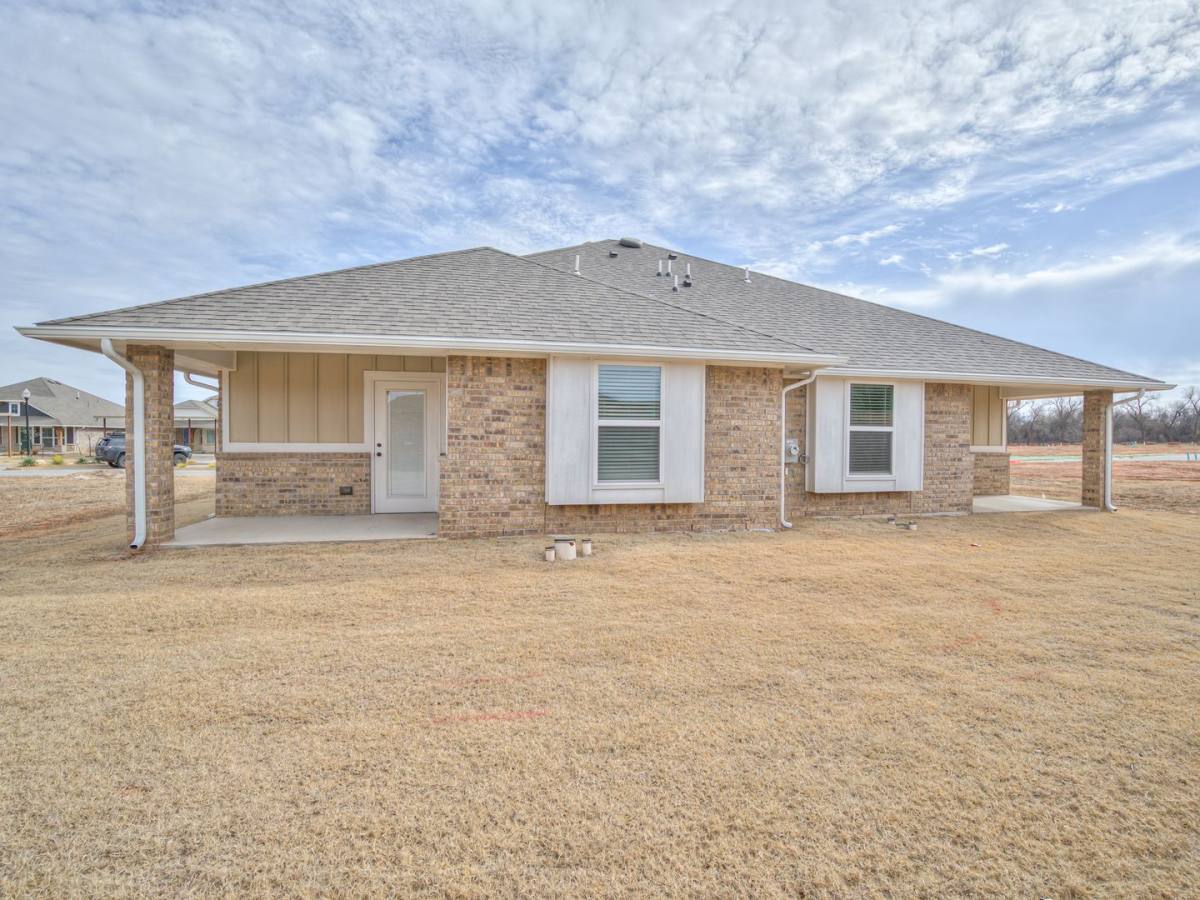 Apartment for rent at 5821 Goldfinger Rd, Oklahoma City, OK 73179