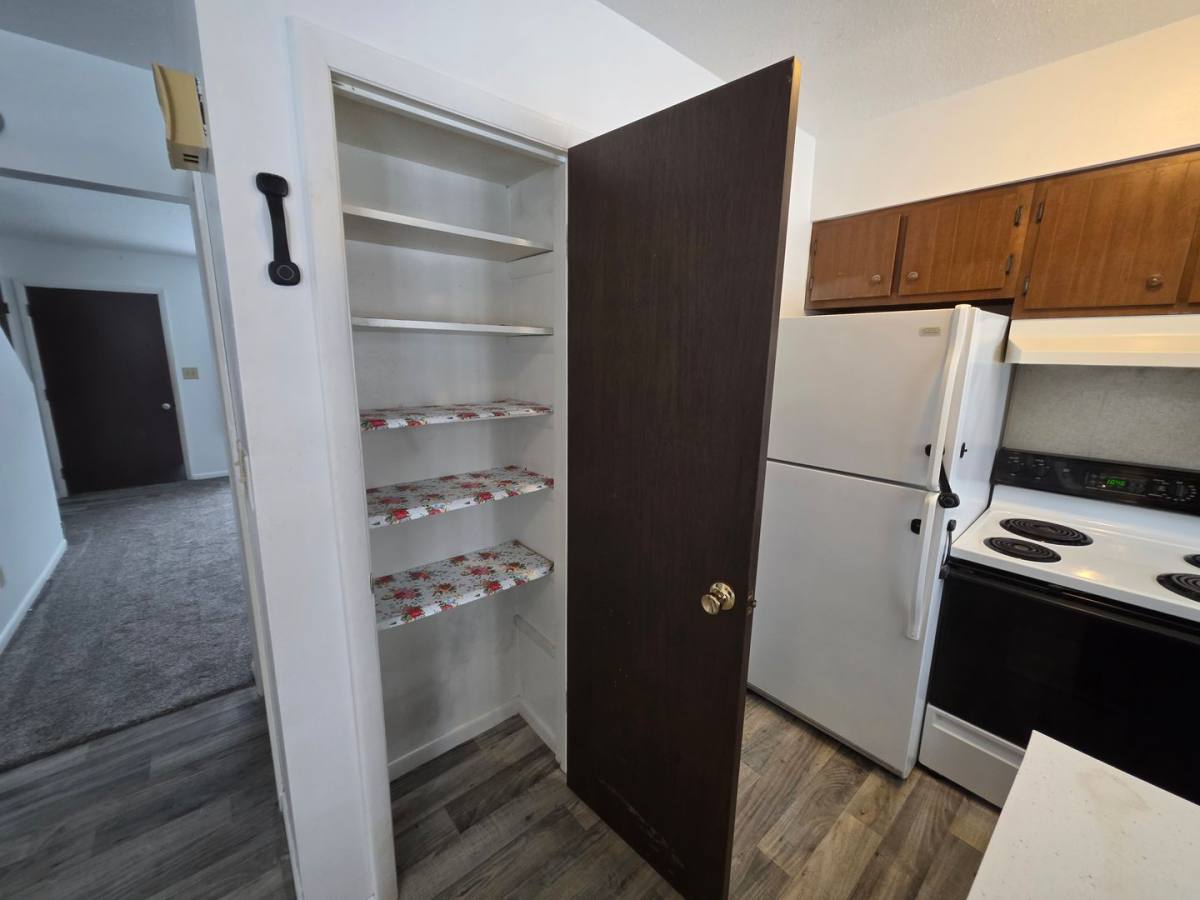 Apartment for rent at 342 E Park Ave, Ottumwa, IA 52501