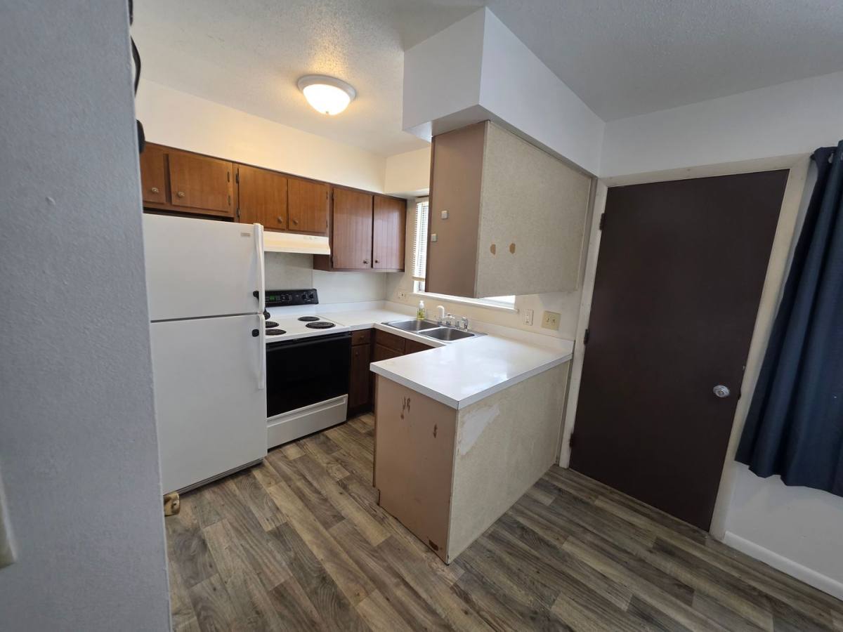 Apartment for rent at 342 E Park Ave, Ottumwa, IA 52501