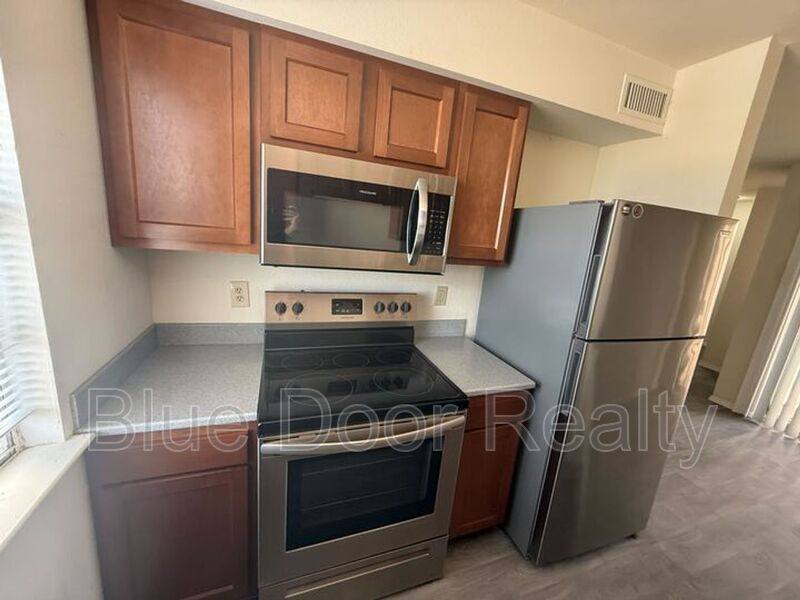 House for rent at 4601 Carlisle H-1, Albuquerque, NM 87109