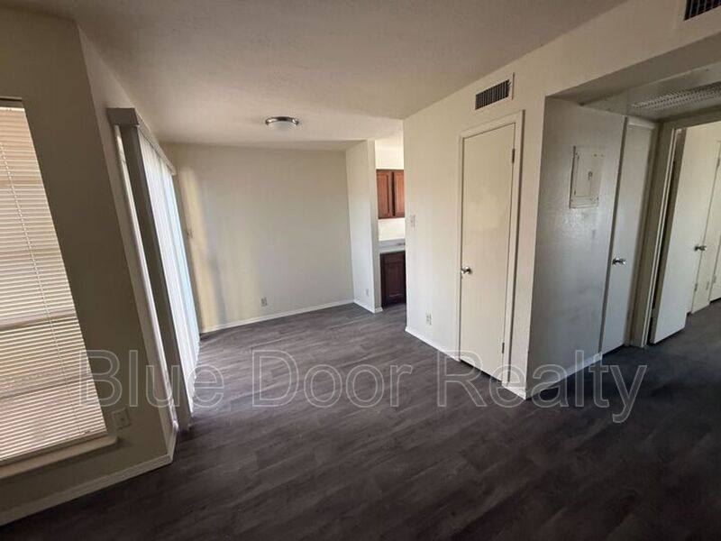 House for rent at 4601 Carlisle H-1, Albuquerque, NM 87109