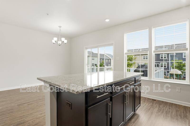 Townhouse for rent at 5123 Ironside Dr, Frederick, MD 21703