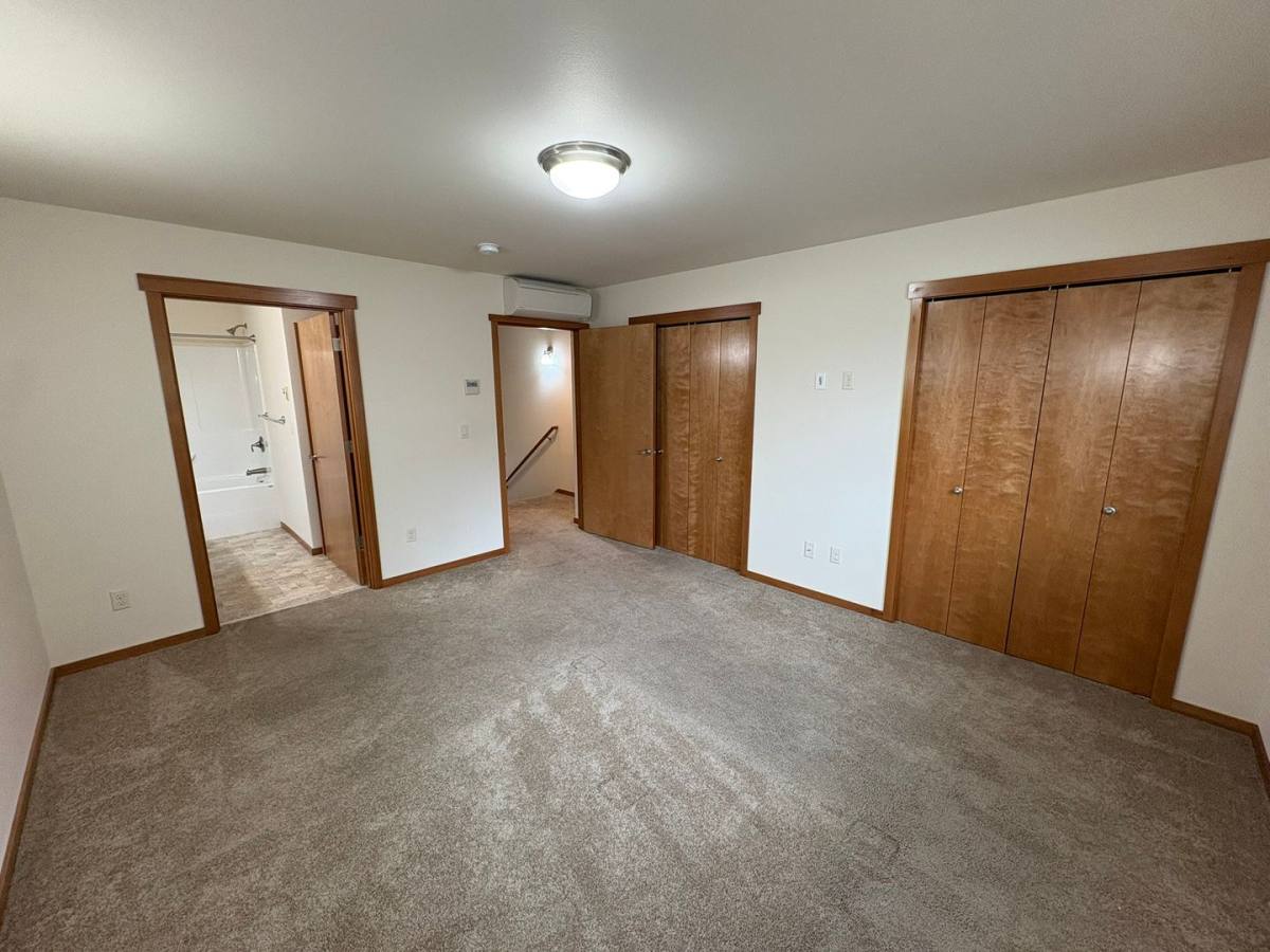 Apartment for rent at 2101-2119 37th St, Anacortes, WA 98221