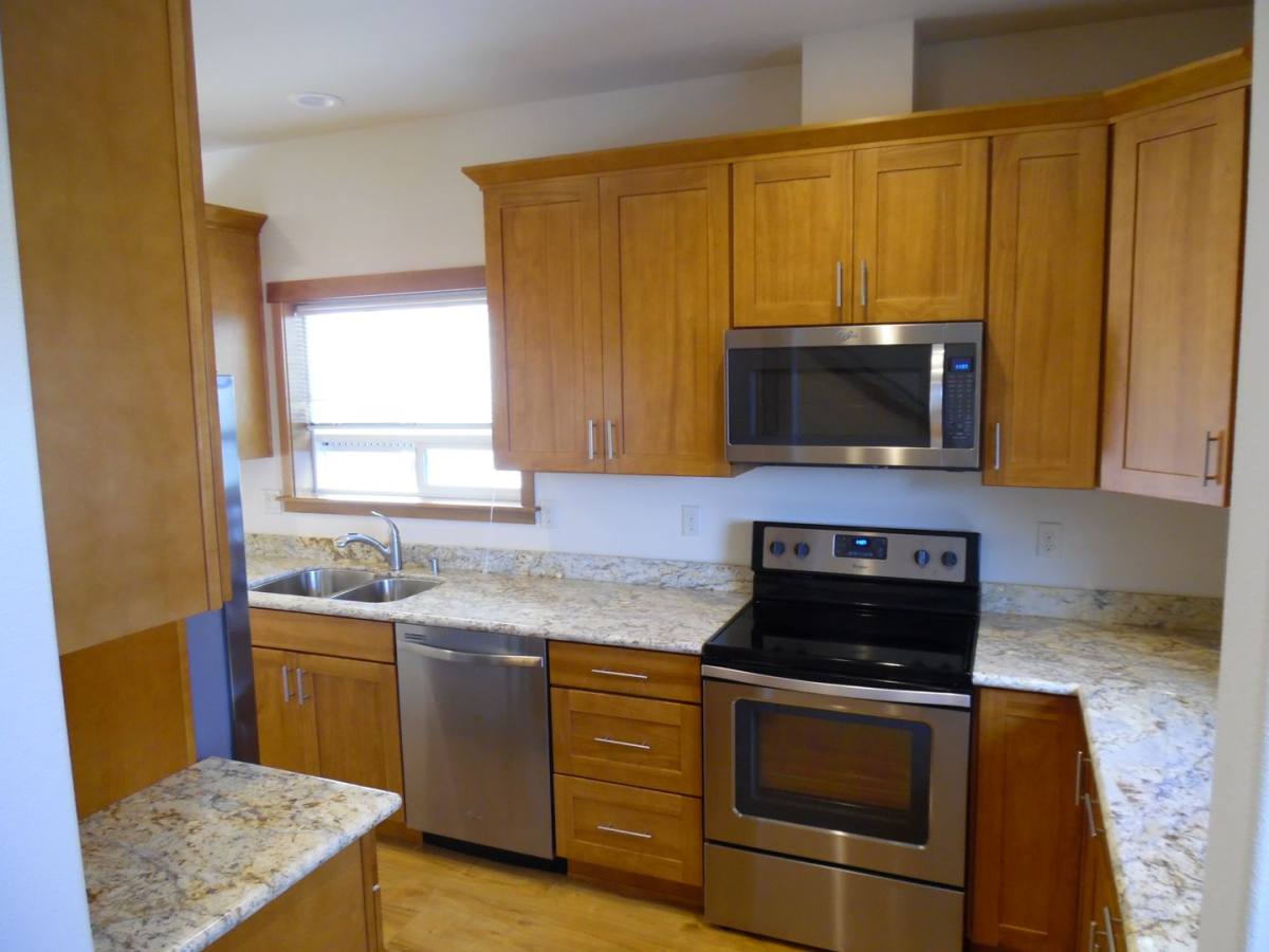 Apartment for rent at 2101-2119 37th St, Anacortes, WA 98221