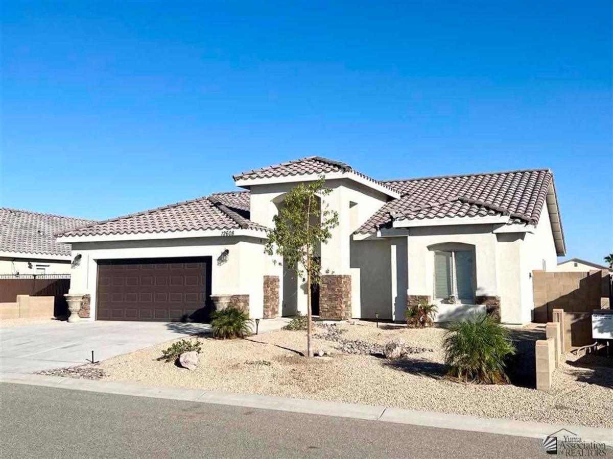 House for rent at 12608 E 48th Dr, Yuma, AZ 85367