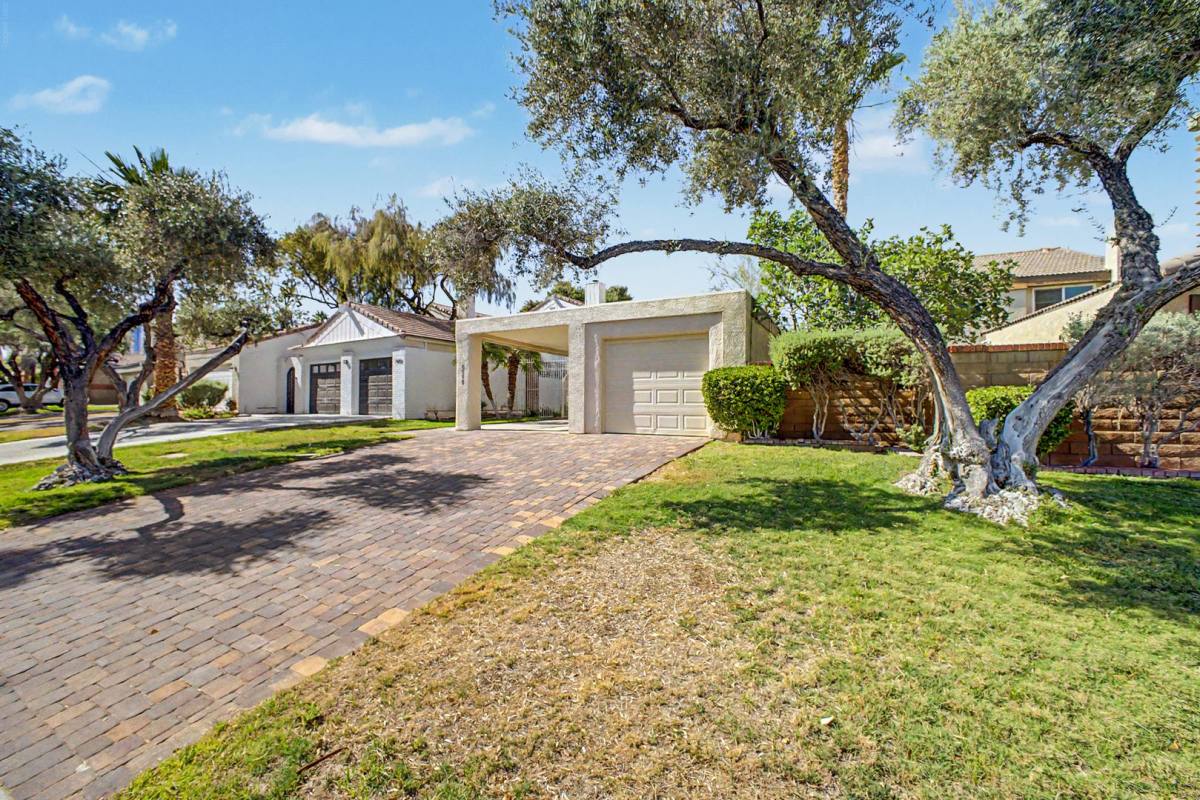House for rent at 3145 Bel Air, Las Vegas, NV 89109