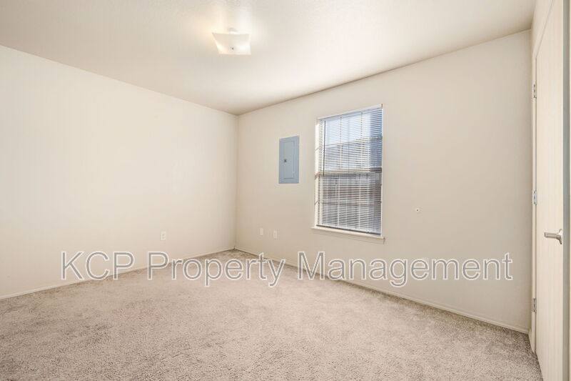 Apartment for rent at 6400 Massard Rd #601, Fort Smith, AR 72903