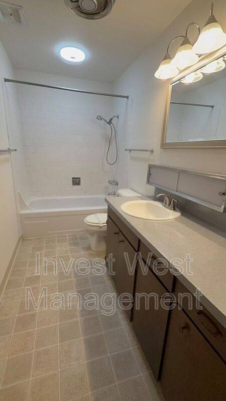 Apartment for rent at 3408 E 18 St #J, Vancouver, WA 98661
