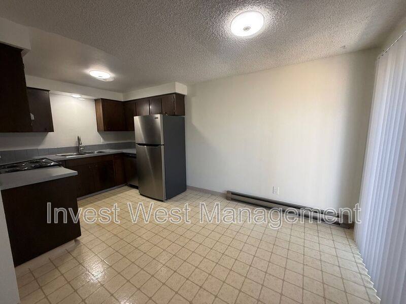 Apartment for rent at 3408 E 18 St #J, Vancouver, WA 98661