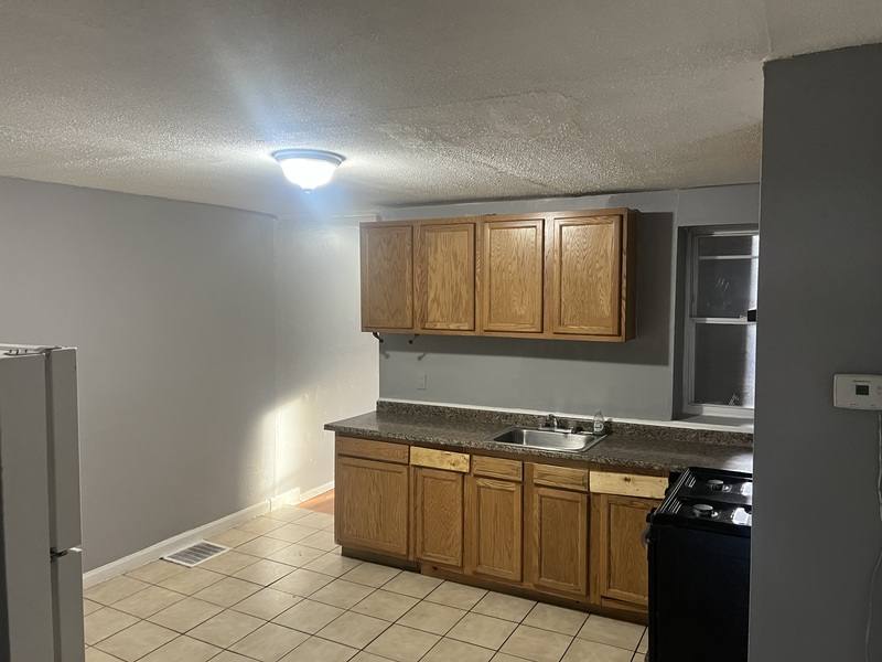 Apartment for rent at 257X McCulloh St #1, Baltimore, MD 21217