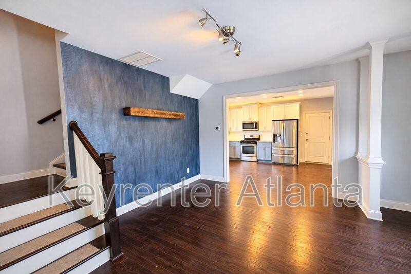 House for rent at 821 Westmoreland Circle NW, Atlanta, GA 30318