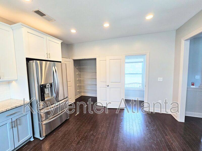 House for rent at 821 Westmoreland Circle NW, Atlanta, GA 30318