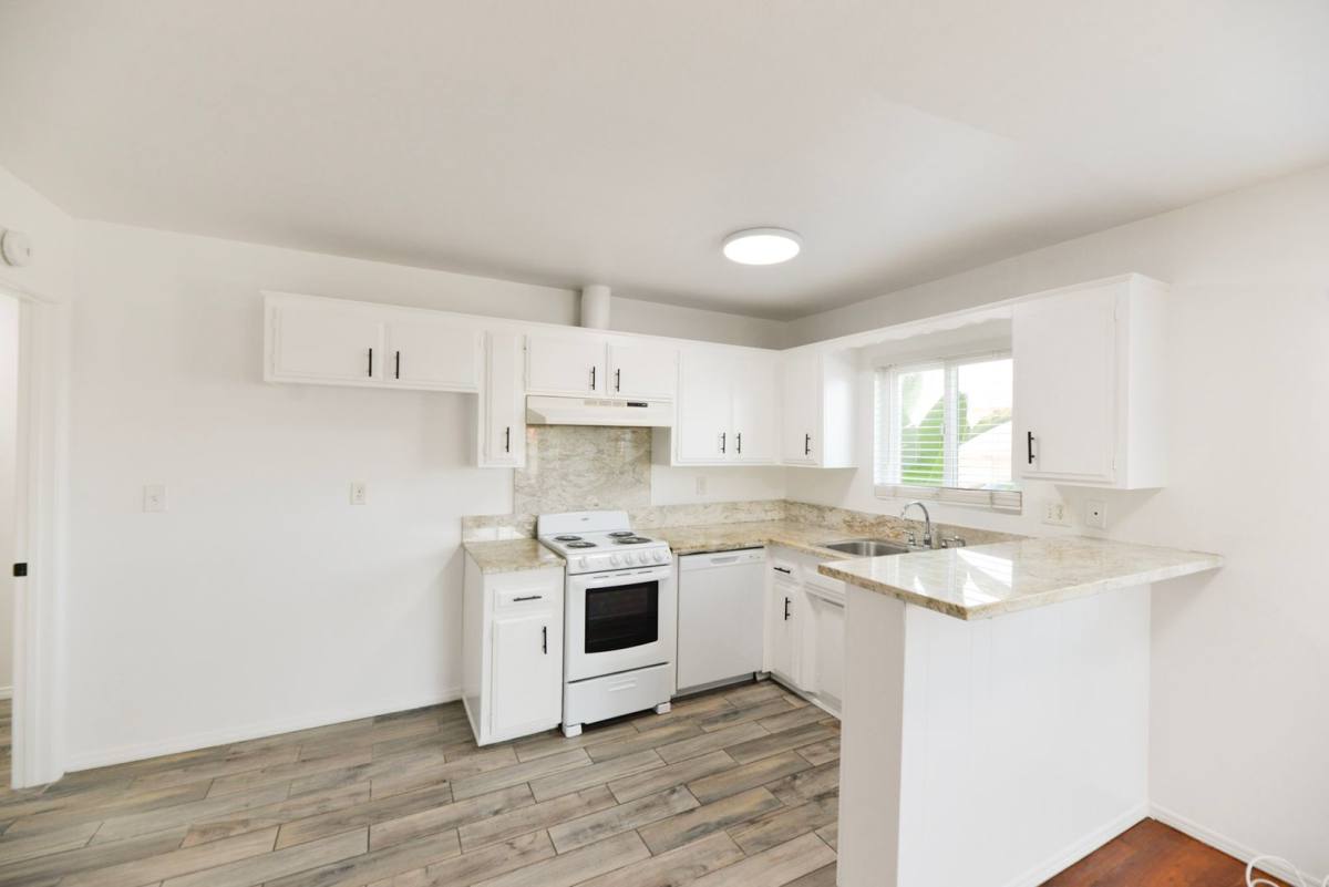 Apartment for rent at 1202 Buena Vista, San Clemente, CA 92672