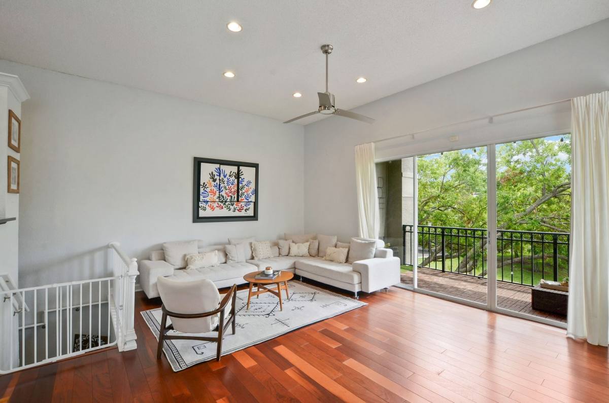 Apartment for rent at 617 Tropical Breeze Way, Tampa, FL 33602