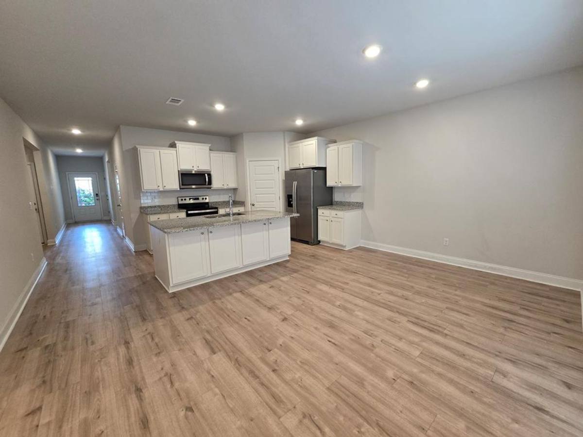 House for rent at 5175 Grand Oak Circle, Lake Park, GA 31636