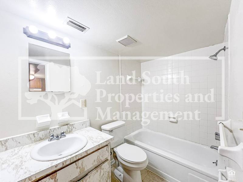 House for rent at 115 Cresap St #11, Lakeland, FL 33815