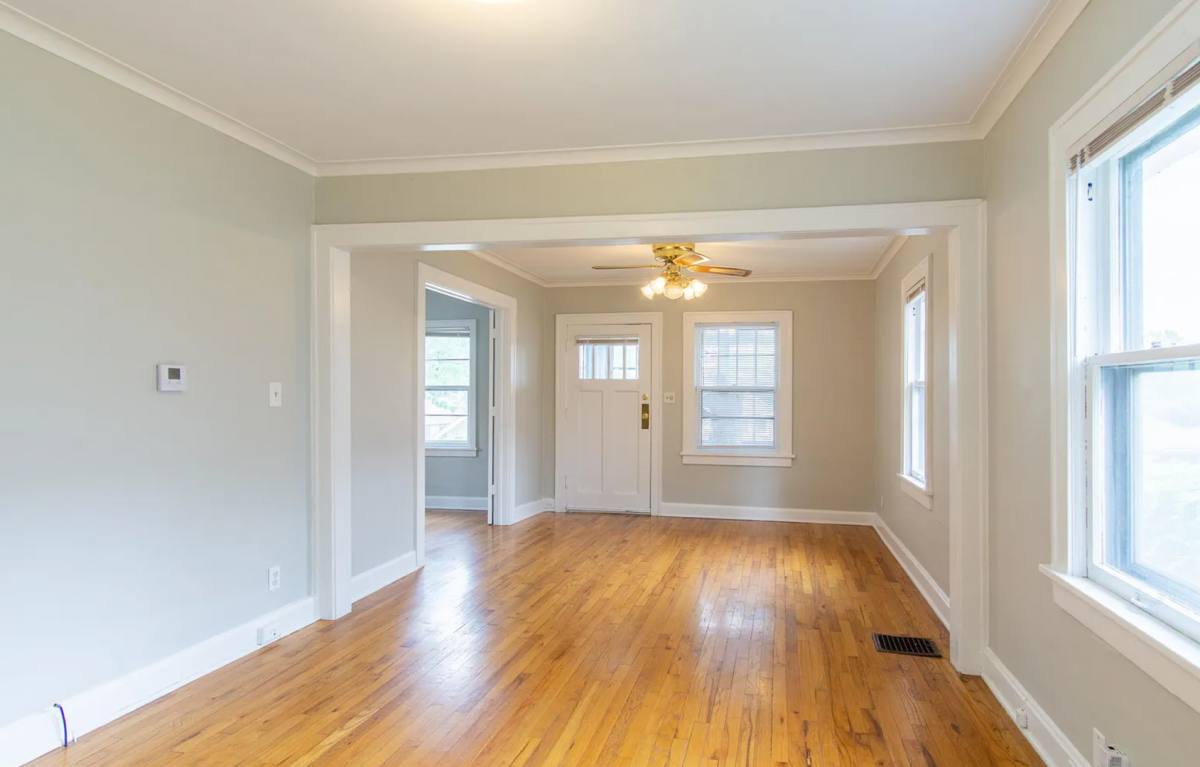 House for rent at 4714 Mercier St, Kansas City, MO 64112
