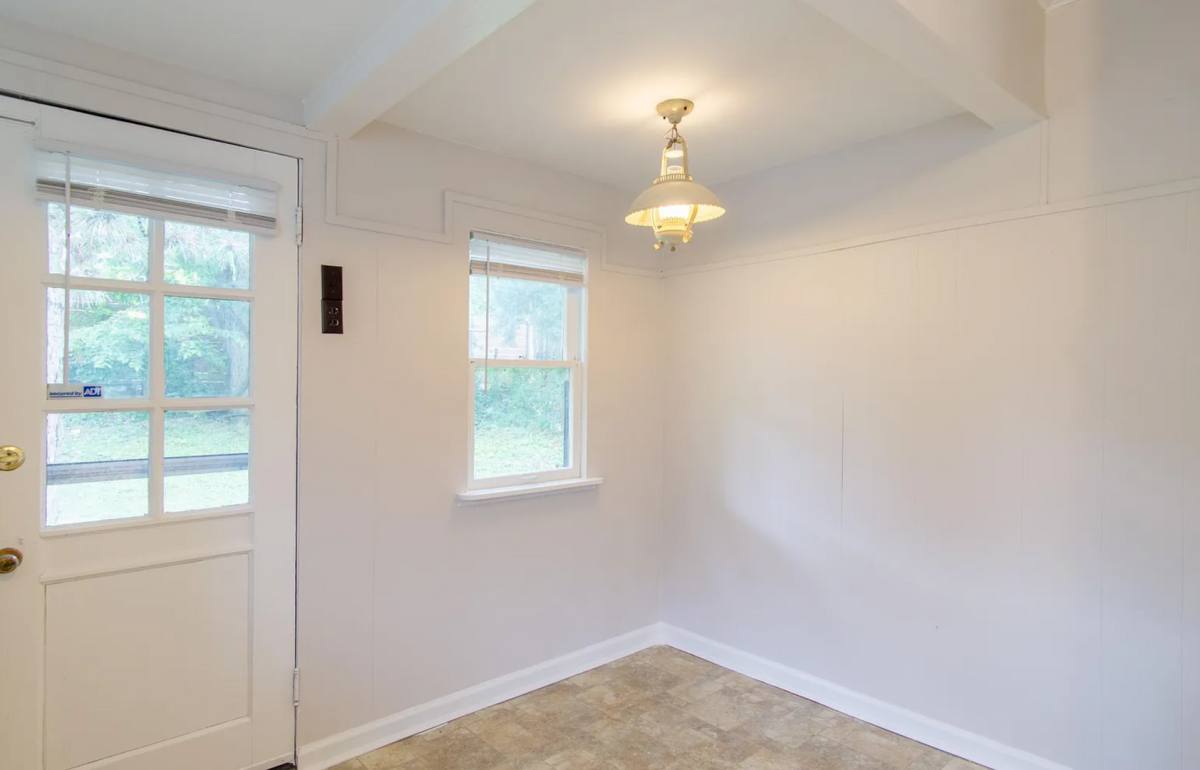 House for rent at 4714 Mercier St, Kansas City, MO 64112