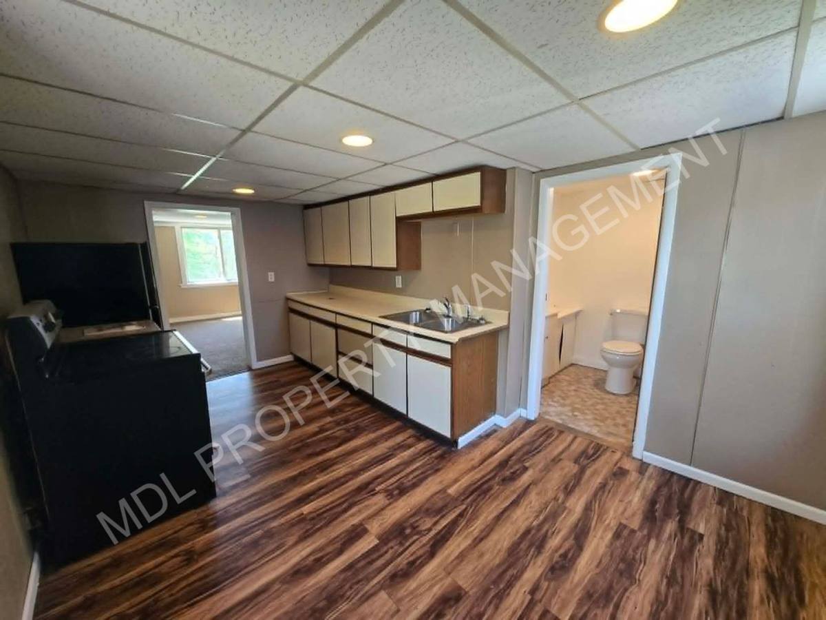 Apartment for rent at 401 Litchfield, Bay City, MI 48706