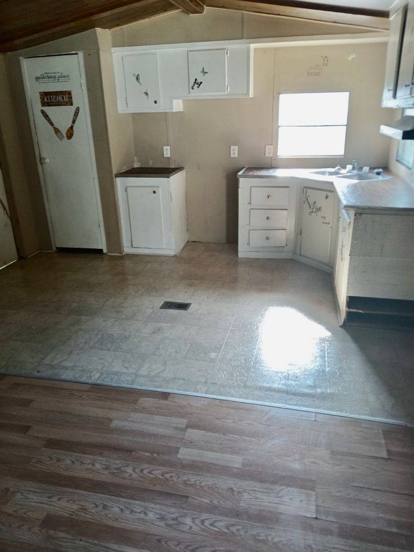 Apartment for rent at 102 Holly Vista, Spartanburg, SC 29301